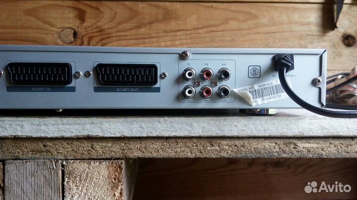 DVD плеер-рекордер rolsen RDR-420