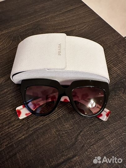 Очки prada женские