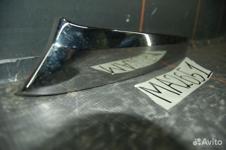 Накладка радиатора -Toyota Land Cruiser Prado 150