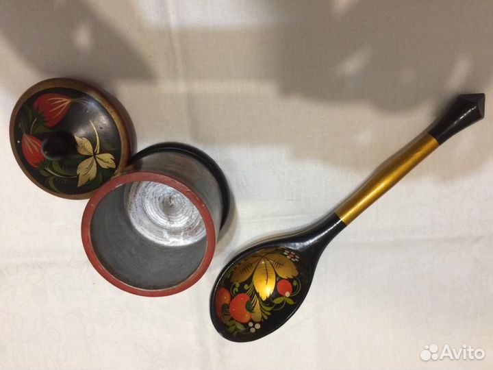 Посуда хохлома