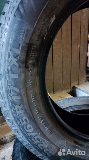 Continental IceContact 2 SUV 225/65 R17 106