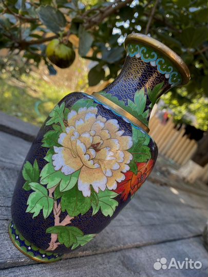 Старинная ваза клуазоне (перегородчатая эмаль)