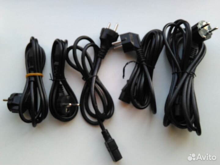 Кабель питания для компьютера
