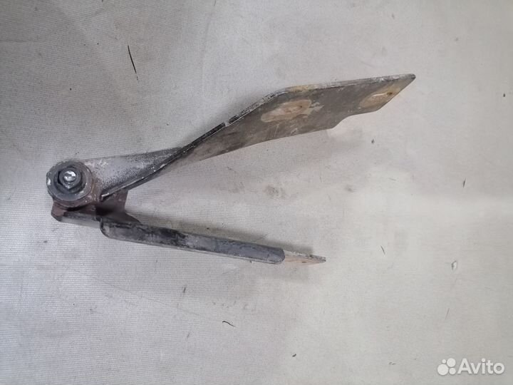 Петля капота левая Ford Taurus 2 1992-1996