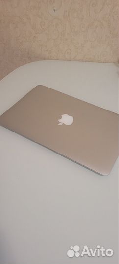 Apple MacBook Air