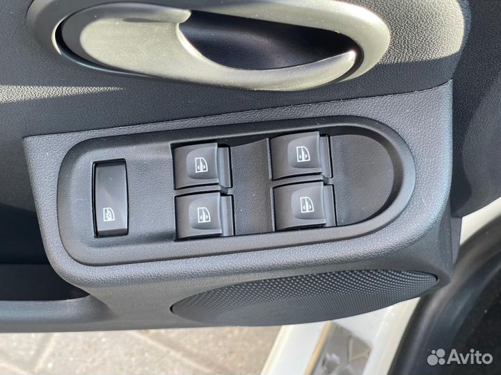 LADA Largus 1.6 МТ, 2024