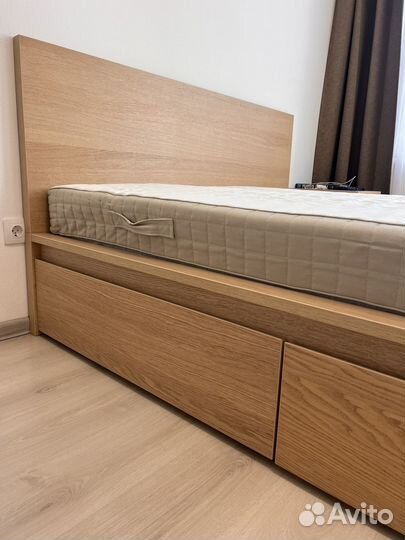 Кровать IKEA malm 160 200