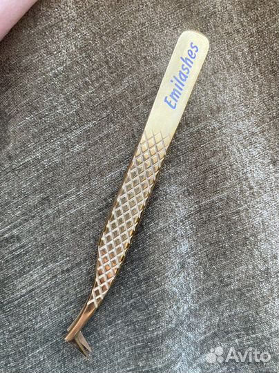Пинцет для наращивания ресниц