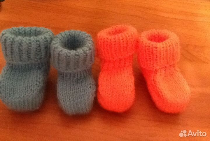 Пинетки, носочки, тапочки вязаные. Новые