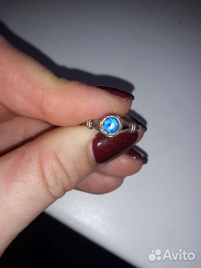 Серебряное кольцо
