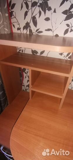 Компьютерный стол