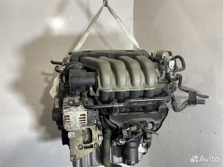 Двигатель AXW 2.0 Бензин Volkswagen Touran