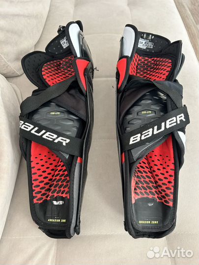 Хеккейные щитки Bauer, размер: SR 17