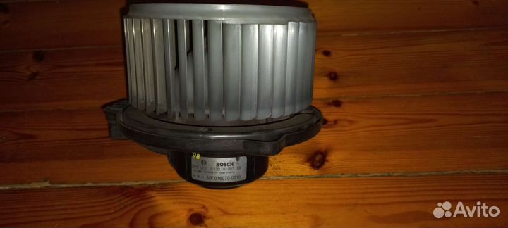 Моторчик вентилятора печьки