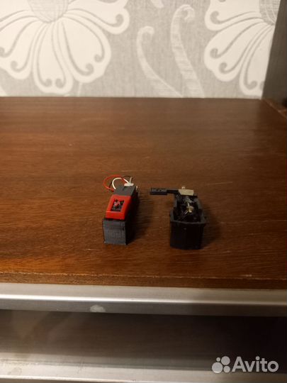 Электропроигрыватель для винила