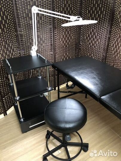 Массажный стол, оборудование для салонов красоты