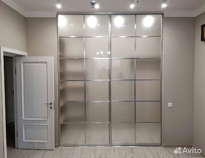 Гардеробные современные мдф фасады