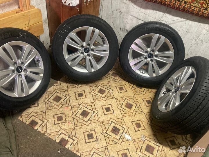 Литые диски r17 5x114 3 с резиной бу