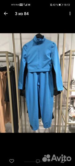 Спортивный костюм женский