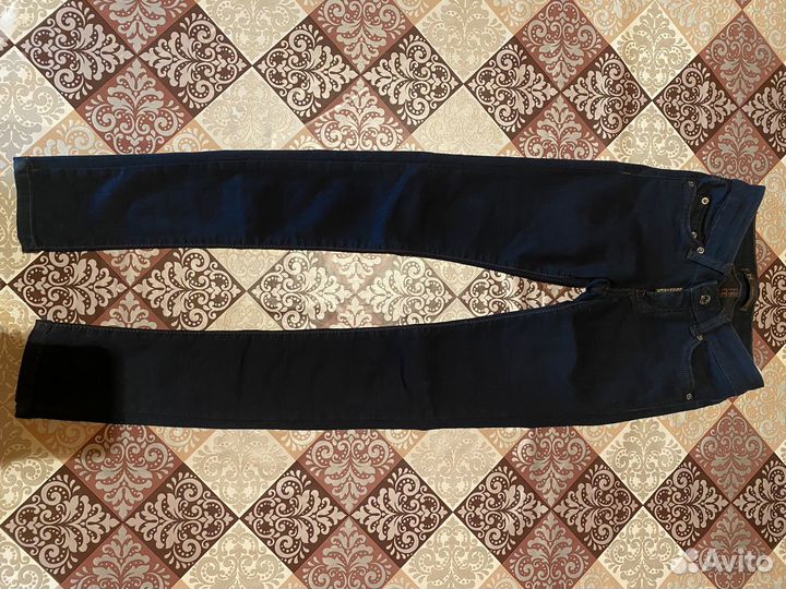 Женские джинсы dsquared2