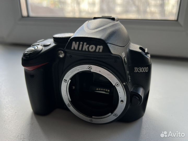 Зеркальный фотоаппарат nikon d3000