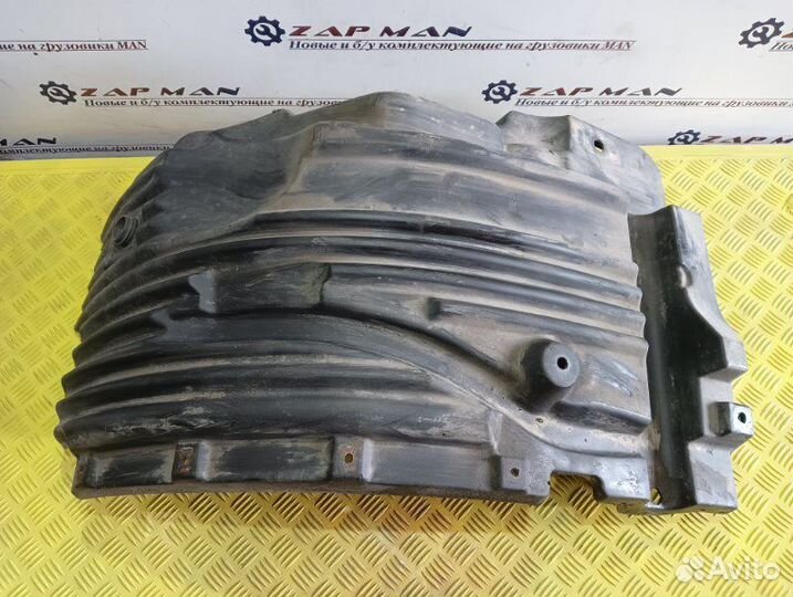 Подкрылок передний левый Man Tgl