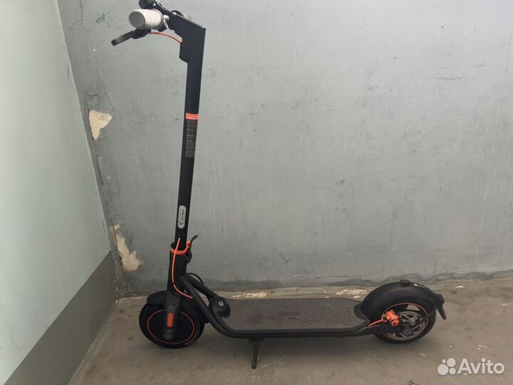 Продам электросамокат