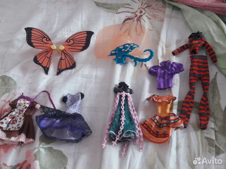 Запчасти и одежда монстер хай