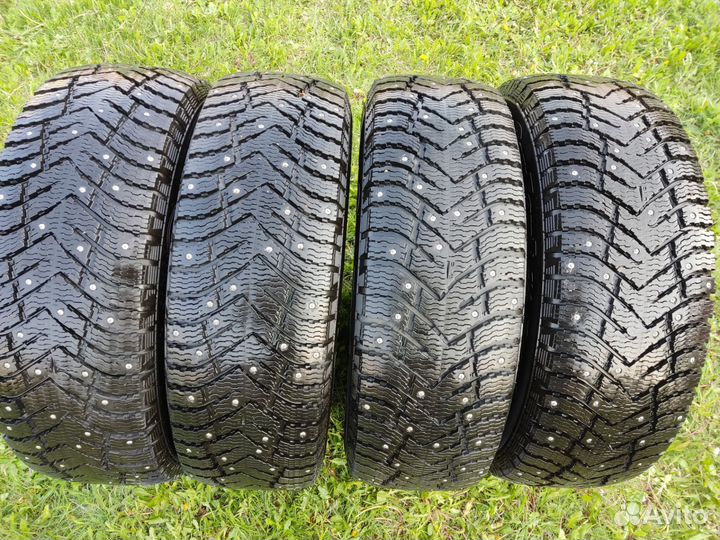Cordiant Snow Cross 2 215/65 R16 и 215/65 R16 102T