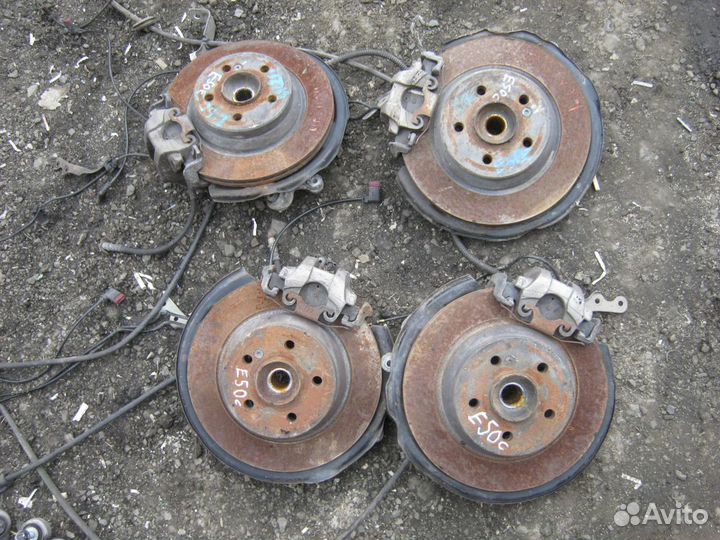 Ступица кулак суппорт задний Mercedes W211