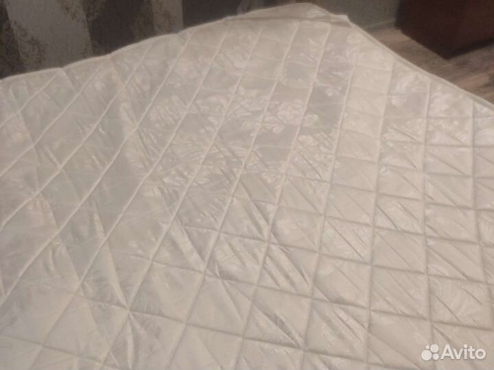 Матрас 140х200 топпер