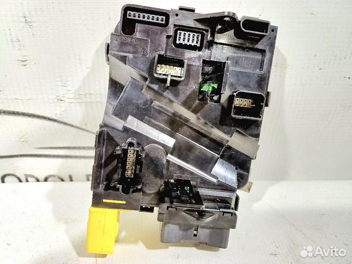 Блок подрулевых переключателей Golf Plus (2005-201