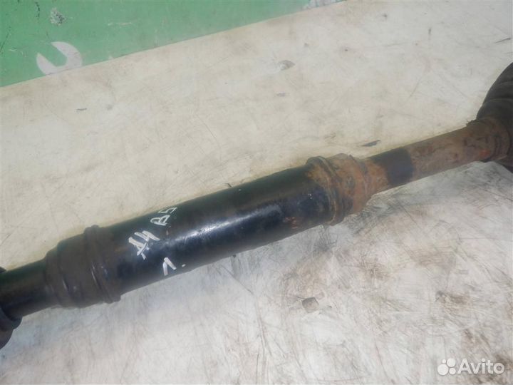Полуось привод Ауди А4 Б5
