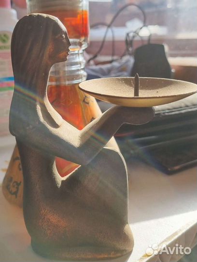 Старинный бронзовый подсвечник