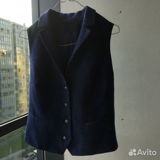 Жилетка женская