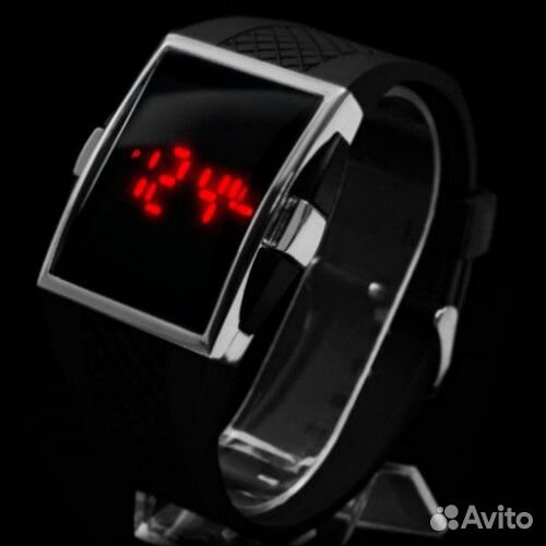 Часы LED