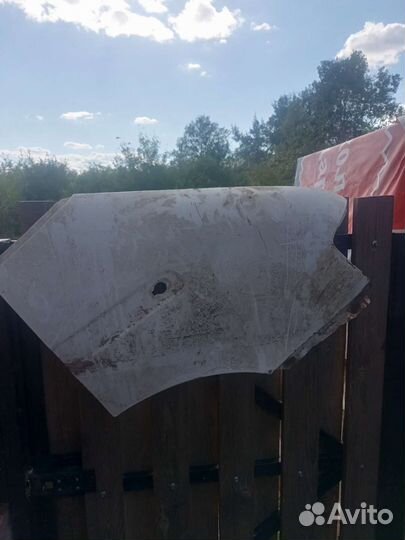 Крыло газель старого образца