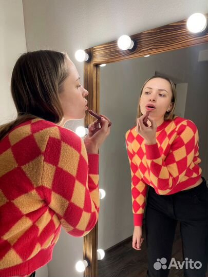 Зеркало с подсветкой в полный рост