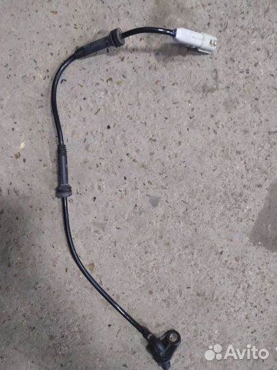 Датчик abs задний левый renault logan 1