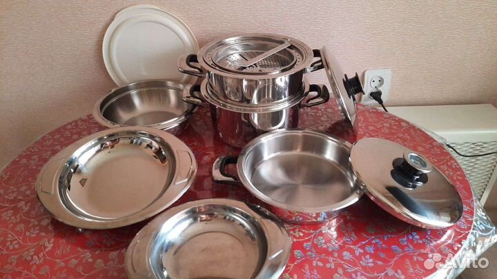 Набор столовой посуды новый