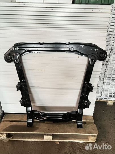 Подрамник 544016728R renault logan