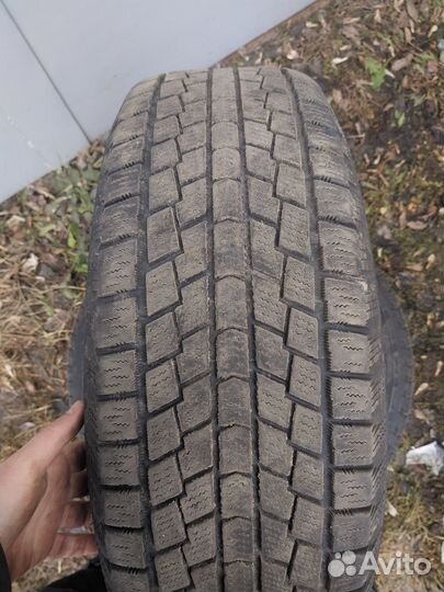 Hankook Nordik IS RW08 235/60 R18