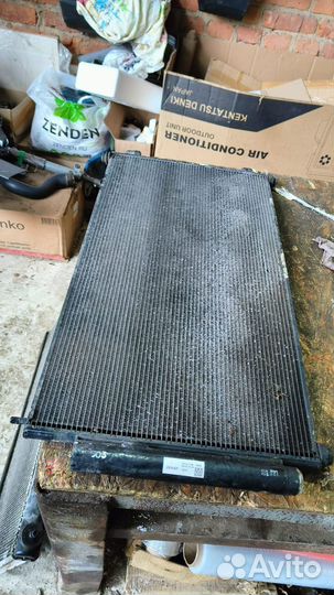Радиатор кондиционера Honda CR-V 3