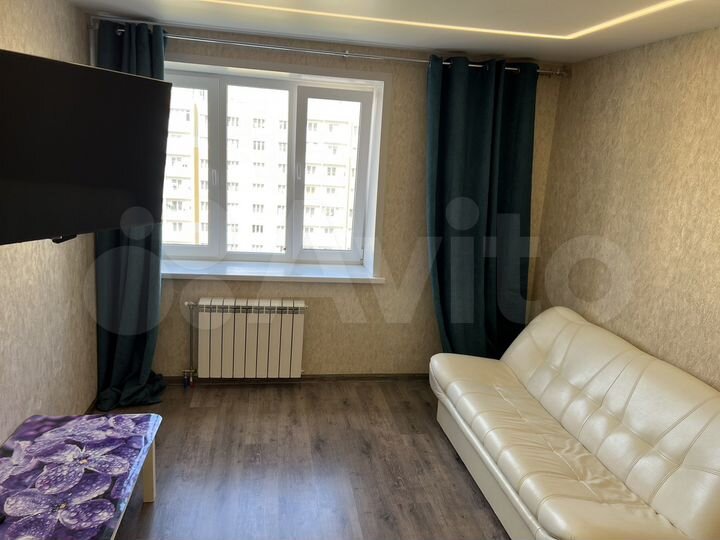 2-к. квартира, 61 м², 9/12 эт.