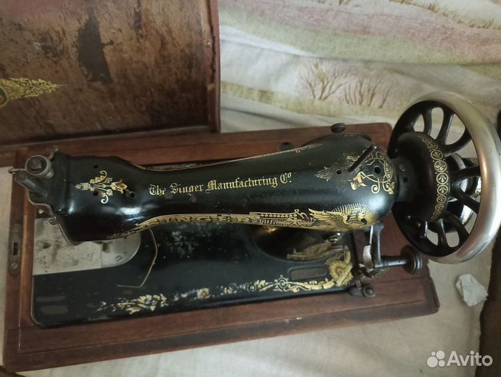 Швейная машинка Зингер ручная