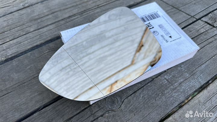 Зеркальный элемент левый scirocco Passat b7