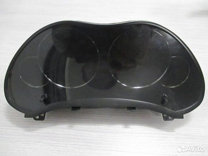 Щиток приборов Toyota Avensis 1.8 2003