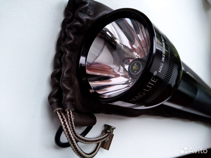 Фонарь светодиодный Maglite 6D + акк и зу Varta