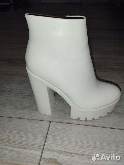 Ботильоны женские 40 размер на каблуке