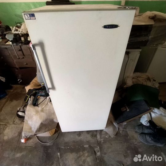 Холодильник бу ЗИЛ 63